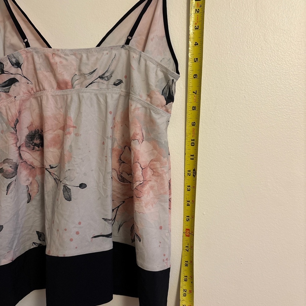 La Vie En Rose Pink Floral Camisole (M) - Picture 7 of 8